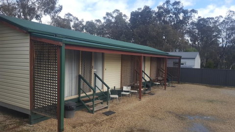 Alexandra Tourist Park - Winery Find 2