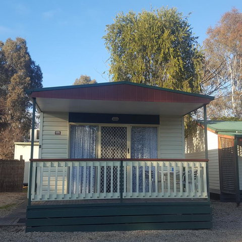 Alexandra Tourist Park - Winery Find 3