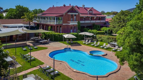 Alzburg Resort - Winery Find 0