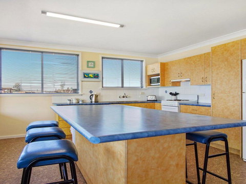 Amazing Aspects - Perched Above Tilbury Cove - Winery Find 2