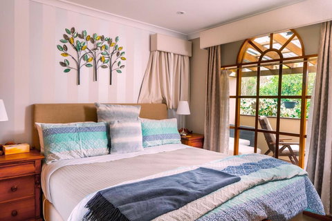 Amble At Hahndorf - Winery Find 0