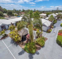 Annand Mews Apartments - Winery Find