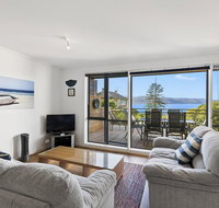 APARTMENT 26 PACIFIC APARTMENTS - Walk to town - Winery Find