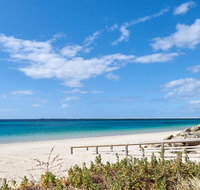 API Busselton Seaside Escape Apartments - Winery Find