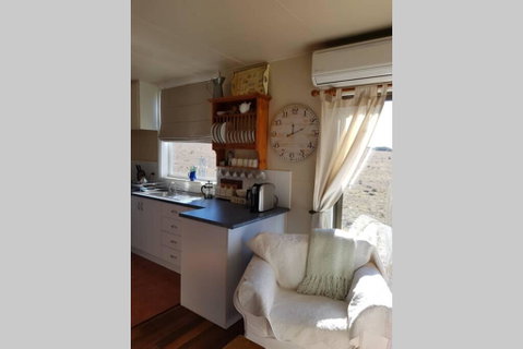 Appin Homestay Country Cabin - Winery Find 3