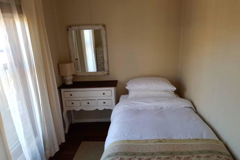 Appin Homestay Country Cabin - Winery Find 2