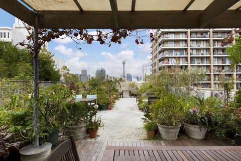 Apt - Art Deco Studio A - Winery Find 2