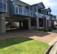 Aquarius Apartments Mollymook - Winery Find