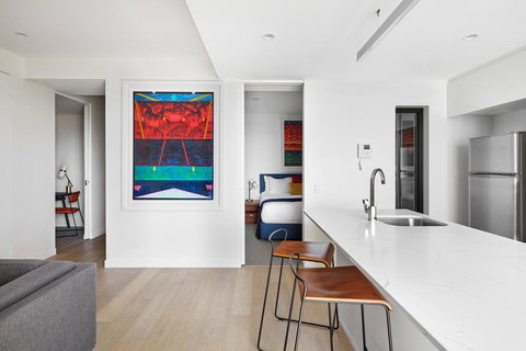 Art Series - The Johnson - Winery Find 1