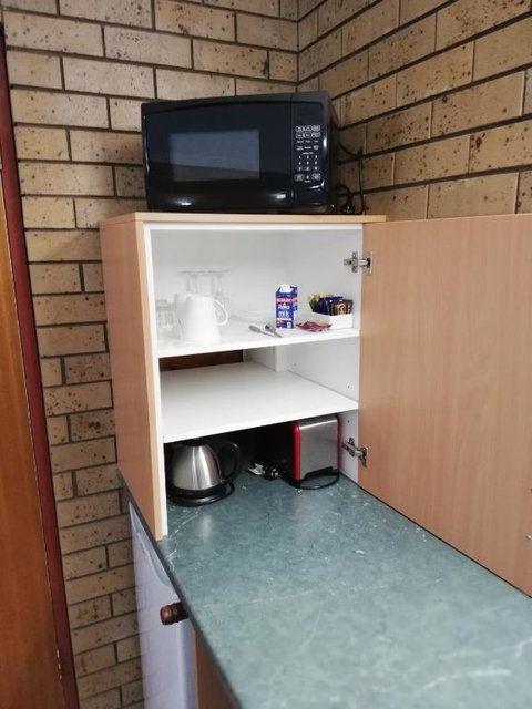 Macintyre Motor Inn - Winery Find 3