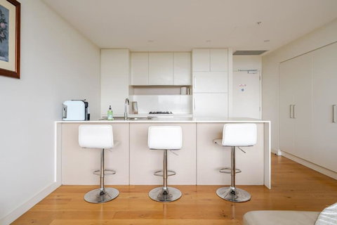 Macquarie Park Paradise-City View - Winery Find 3