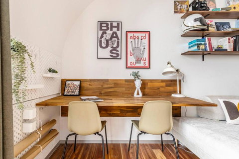 Made On Moor - Boutique Fitzroy Fusion - Winery Find 1