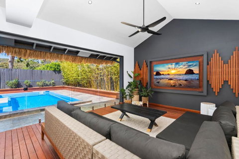 Maggie Mae - Winery Find 1