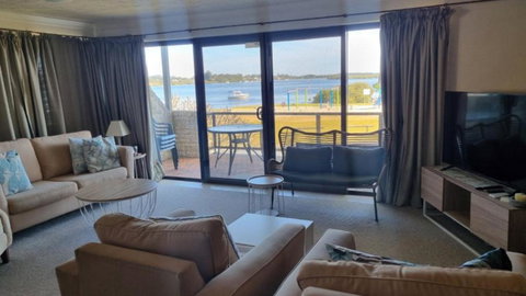 Magical & Relaxing Location! Air - Conditioned - Winery Find 1