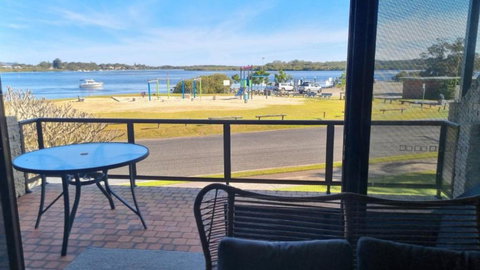 Magical & Relaxing Location! Air - Conditioned - Winery Find 3