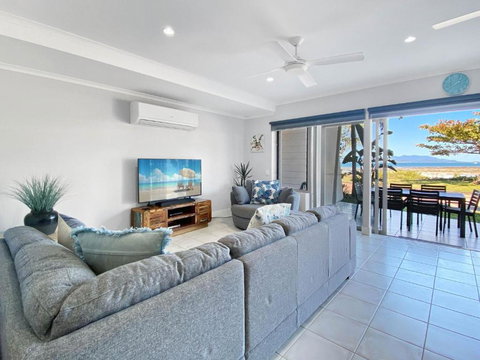 Magnetic Docks Townhouse 5 - Winery Find 2