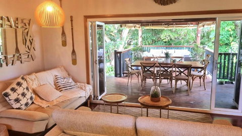 Magnetic Mango Escape - Winery Find 3