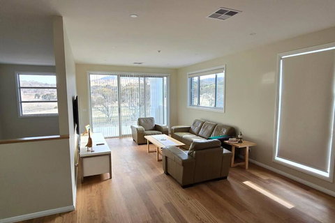 Magnolia Place - Winery Find 0