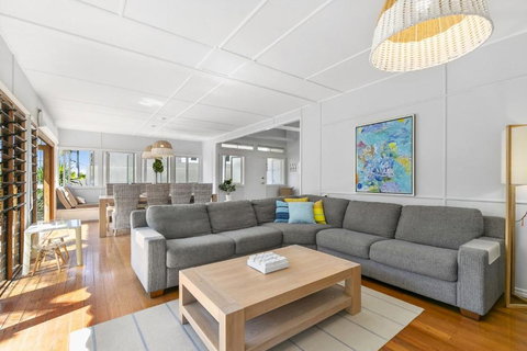 Maher Tce Rainforest Retreat Is The Ideal Beach House - Winery Find 0