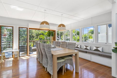 Maher Tce Rainforest Retreat Is The Ideal Beach House - Winery Find 1