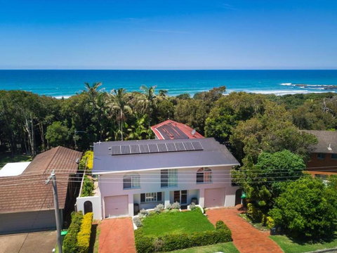 Malibu Beach House - Winery Find 1