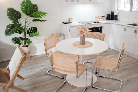 Malie - By The Sea - Winery Find 0