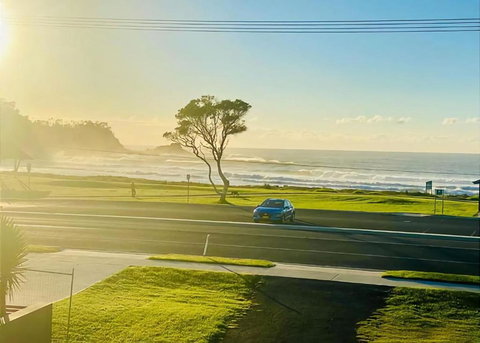 Malua Bay Beach House - Winery Find 2