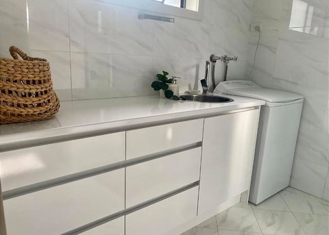 Malua Bay Beach House - Winery Find 3