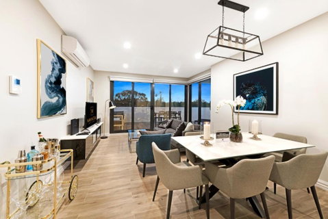 Manhattan Apartments - Glen Iris - Winery Find 2
