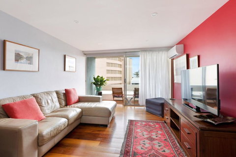 Manlybeachonline.com713 At The Beach - Winery Find 0