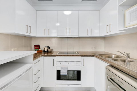 Manor Apartment Hotel - Winery Find 2