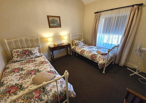 Miss Mabel Cottage - Winery Find 2