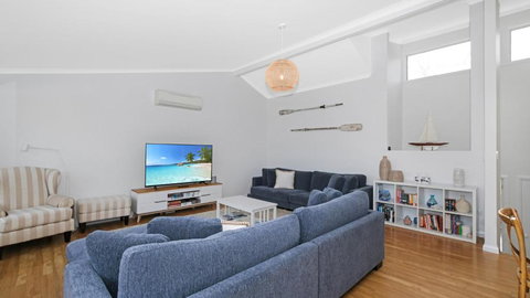 MOTS View - Winery Find 3