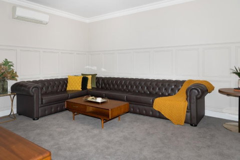 Mount Gambier Hotel - Winery Find 1
