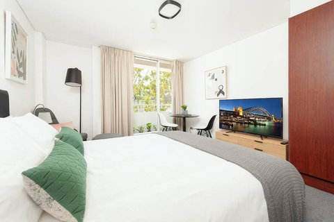 MP303 - Studio Apartment, Military Road, Cremorne - Winery Find 2
