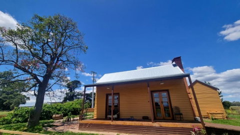 Myrtlebank Cottage Farmstay - Winery Find 1