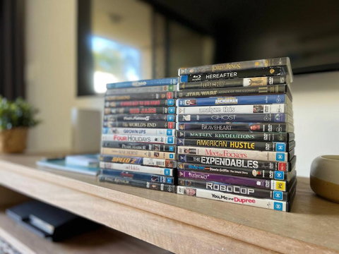 Nautical Stylish Ground Level 1 Bedroom Unit - Winery Find 1