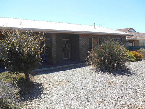 Nevah Barc - Ardrossan - Winery Find 0