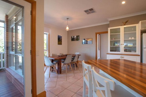 Neve E Fiume Snow And River - Winery Find 2