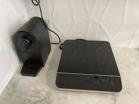 Newly Renovated Studio - Winery Find 1