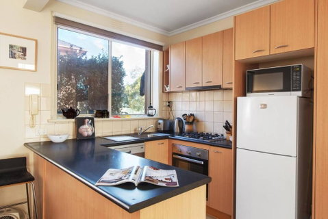 Northcote Charm Spacious And Quiet Suburban Stay - Winery Find 3