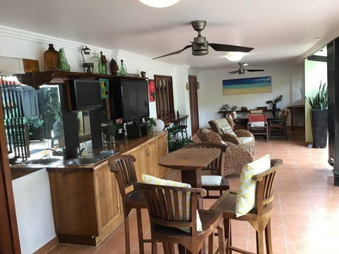 Oasis, In Leafy Whitfield. - Winery Find 3