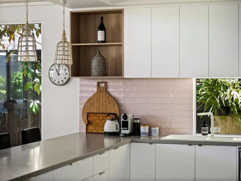 Ocean Greens Old Dunsborough - Winery Find 3