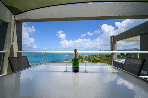 Ocean Sunsets - Skiathos - Winery Find 0