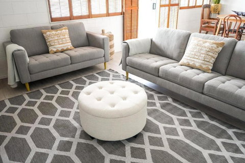 Oasis 2 On Eden - Winery Find 1