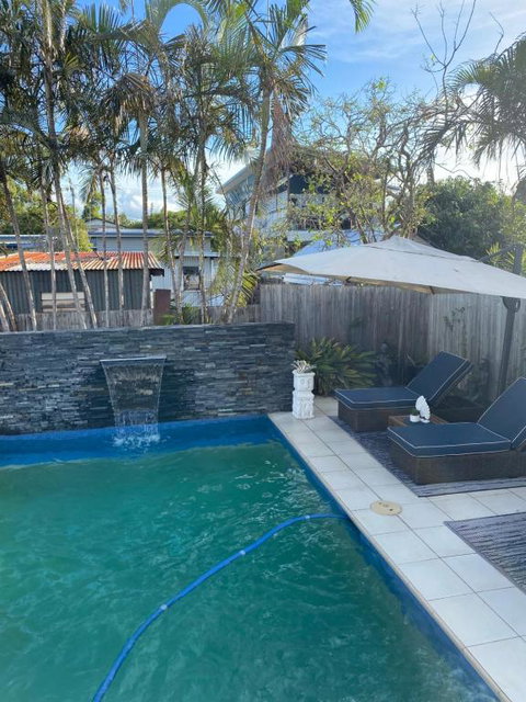 On Esplanade Own Flat & Pool, Manly Cafe Precinct - Winery Find 1