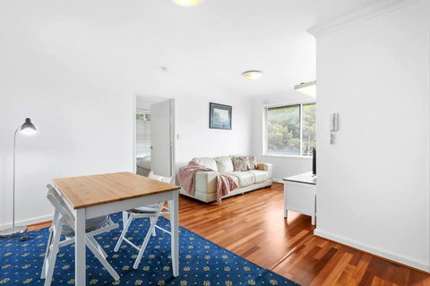 Opposite Rippon Lea Estate - Winery Find 1