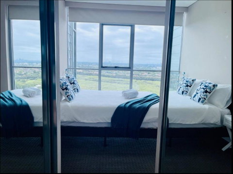 Panoramic City View 3bedroom Condo Wi-Fi Parking - Winery Find 3