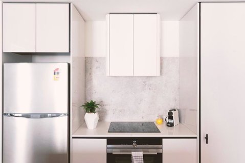 Patio Mt View 1BR Apt In CBD Near ANU And Museum With Free Parking And WiFi - Winery Find 2