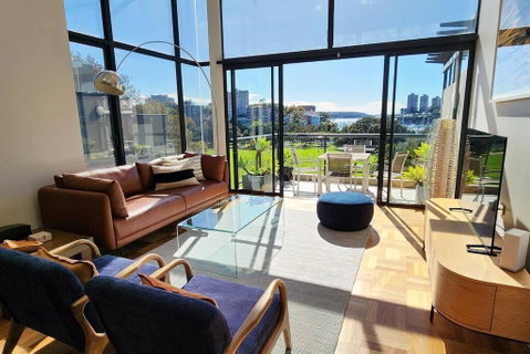 Penthouse With Private Terrace, Parking + 2 Pools - Winery Find 0